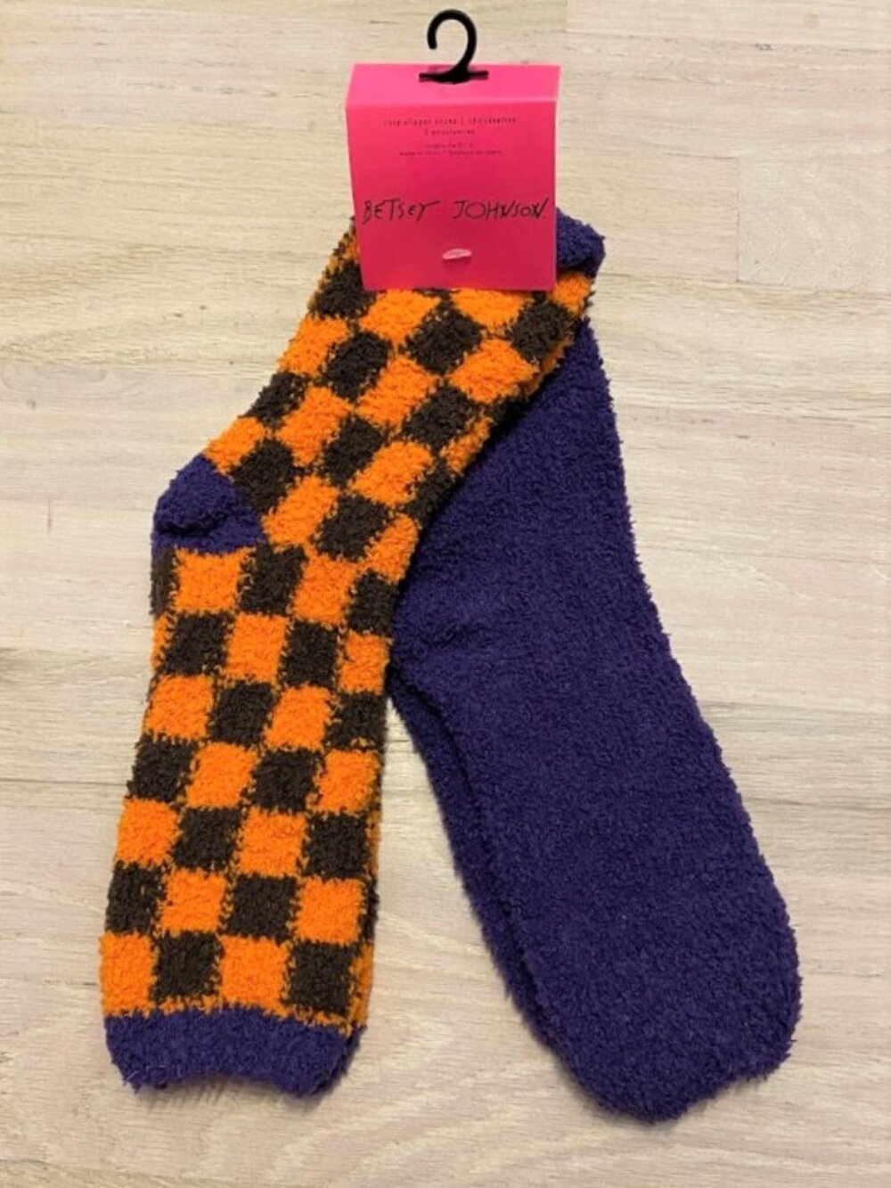 NWT Betsey Johnson 2 Pair Cozy Slipper Socks size 9-11